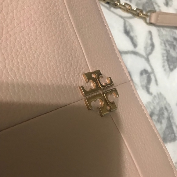 Tory Burch crossbody - Picture 4 of 8